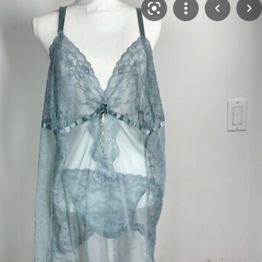 Adore Me green/gray babydoll size 40F with 1X thong panty. New wot.  Never worn.
